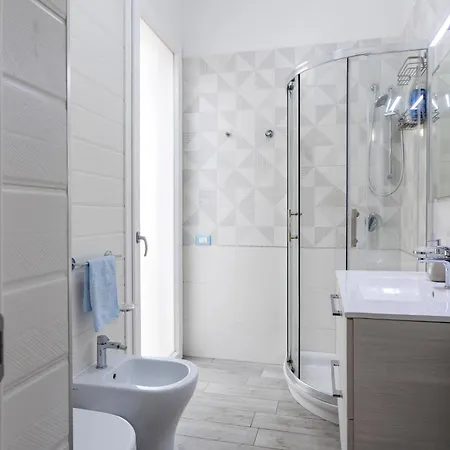 Riflessi D'azzurro - La Dei Tuoi Sogni Castelvetrano