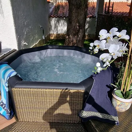 Riflessi D'azzurro - La Dei Tuoi Sogni Castelvetrano